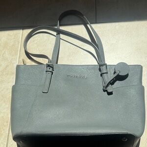 Michael Kors Elegant Gray Tote